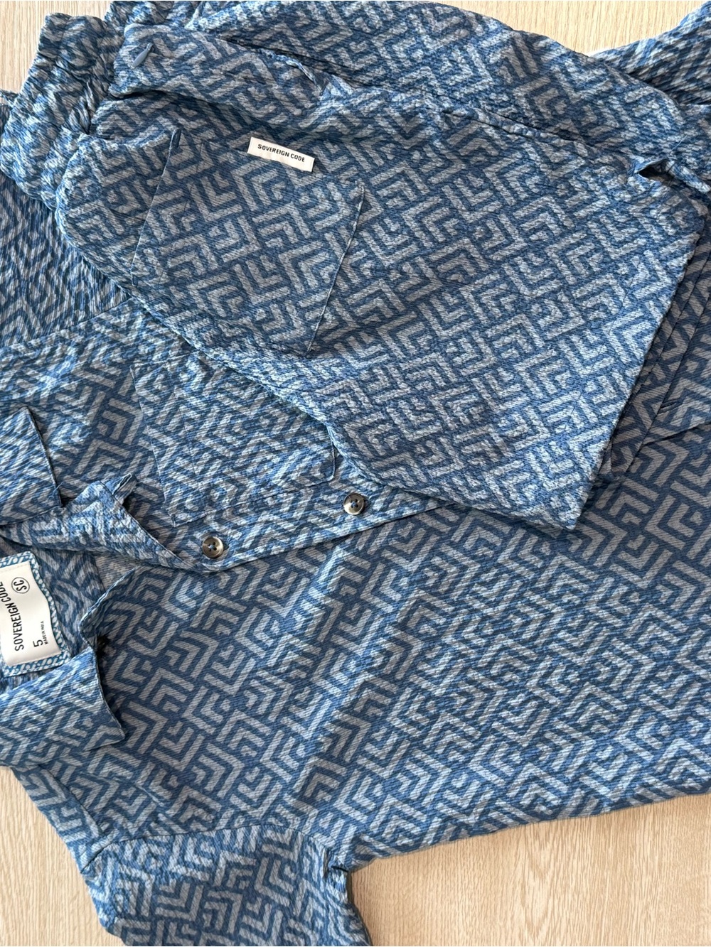 Sovereign Code Blue Patterned Button-Up - Picture 3 of 6